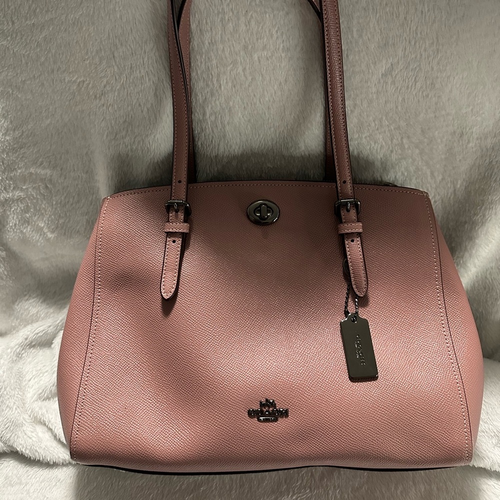 Coach Turnlock Carryall 29
